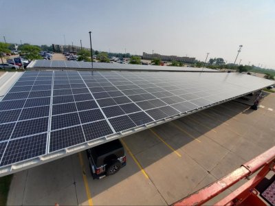 1.83 MW Quad City Airport Installation in Moline, IL